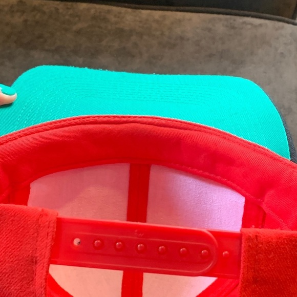 MEN’S Rare Horror VHS Bloody Lunchmeat Cap - Picture 6 of 7